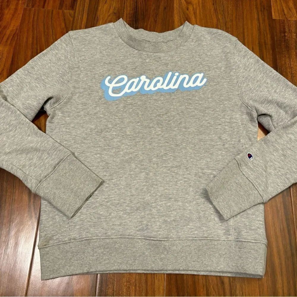 Carolina grey crewneck sweatshirt